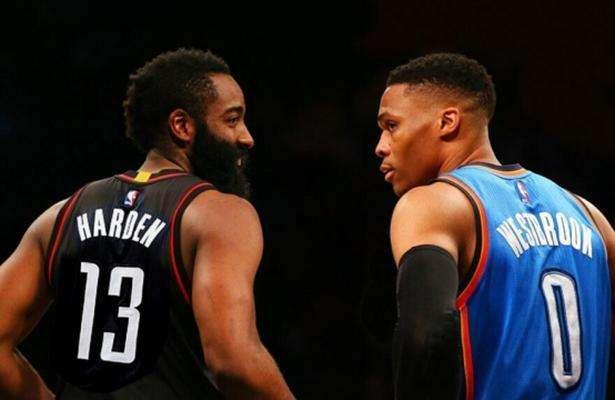 队在面对困 队在面对困