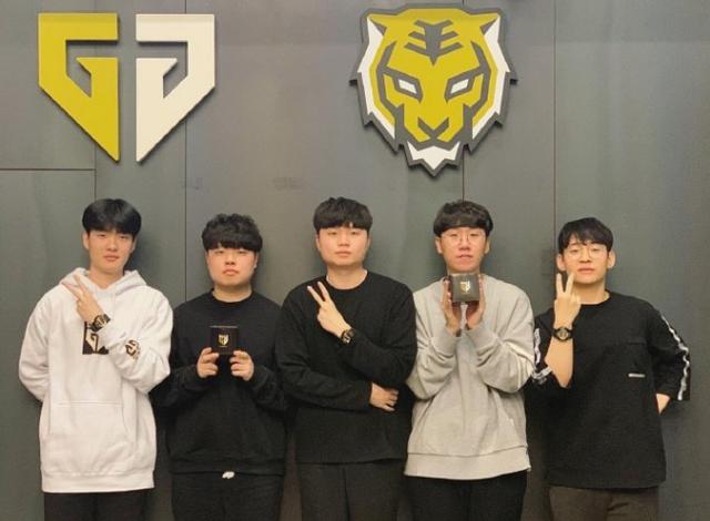 防守预判到 防守预判到