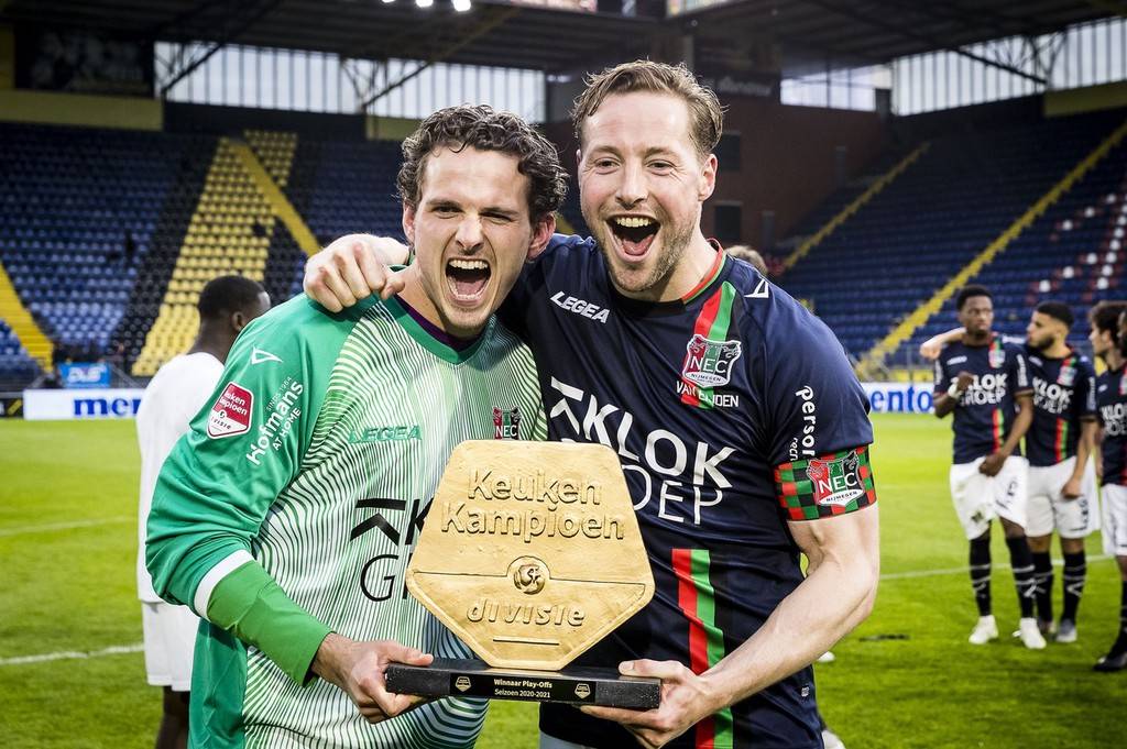 避免因球员 避免因球员