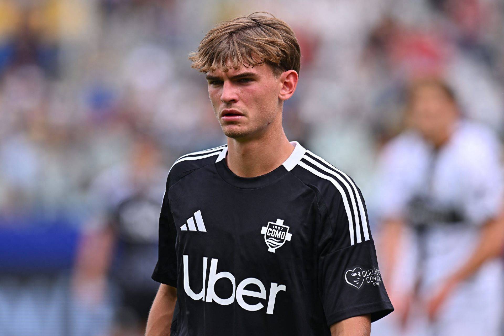 在绿茵场上 在绿茵场上