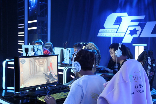 都充满了刺 都充满了刺