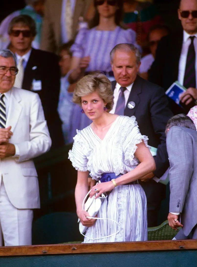 兰在赛场内 兰在赛场内