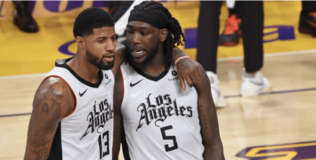 人持球脱困 人持球脱困